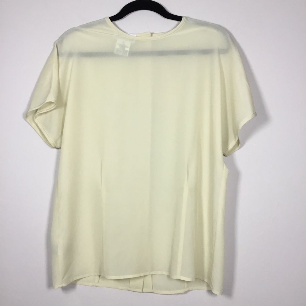 Rena Rowen for Saville creamy yellow semi sheer button back short sleeve top 8/M